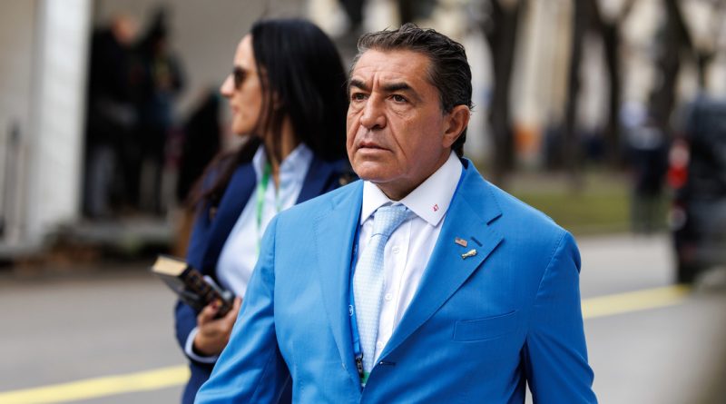 "20.000 millones de dólares en 20 minutos": el hombre que mueve acuerdos globales para Trump