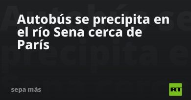 Autobús se precipita en el río Sena tras la imprudencia de una conductora en prácticas
