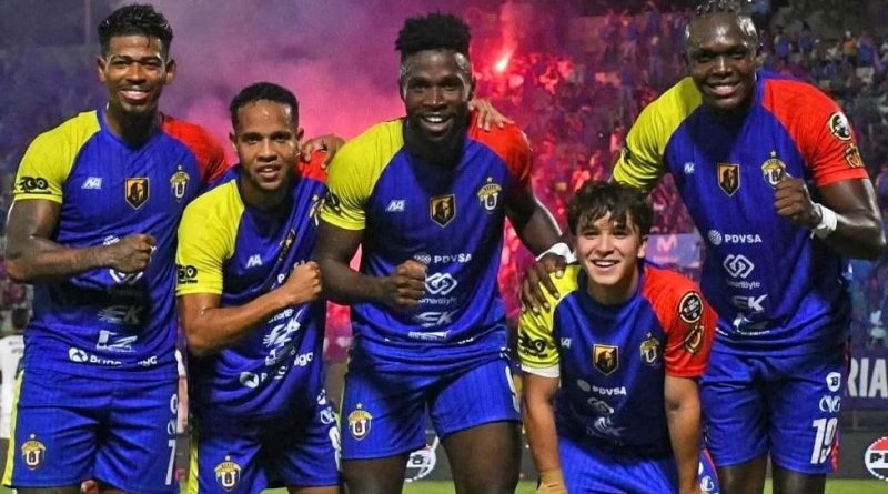Fútbol CONMEBOL: UCV goleó a Libertad en su debut de Copa Libertadores