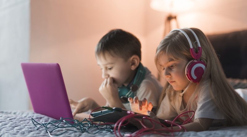 Madres, padres y maestros, atentos: Cómo mantener seguros los datos de los menores