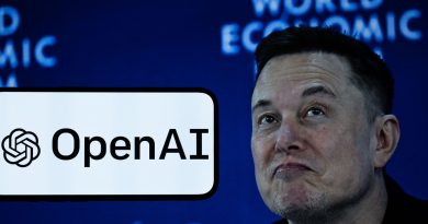Musk dice haber sido "un tonto" al financiar a OpenAI