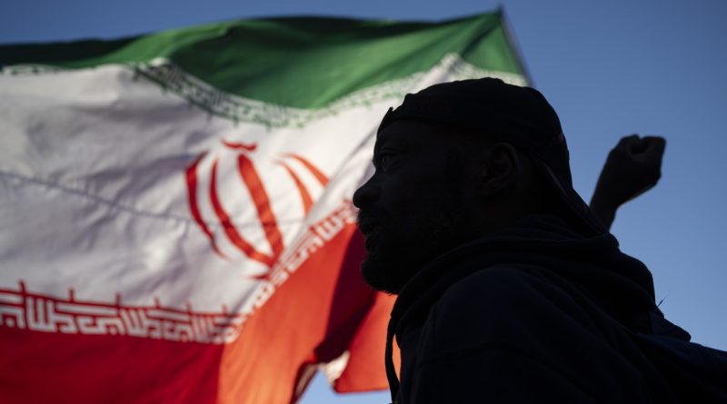 Portavoz militar iraní: "Preparamos campamentos para prisioneros de guerra del Ejército enemigo"