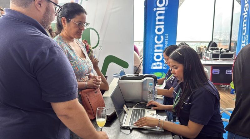 Río Supermarket y Bancamiga entregarán más de 2.000 tarjetas de crédito