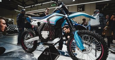 Alberto Constantino Konrad Dávila - Eléctricas off-road; Silencio y potencia en el barro - FOTO