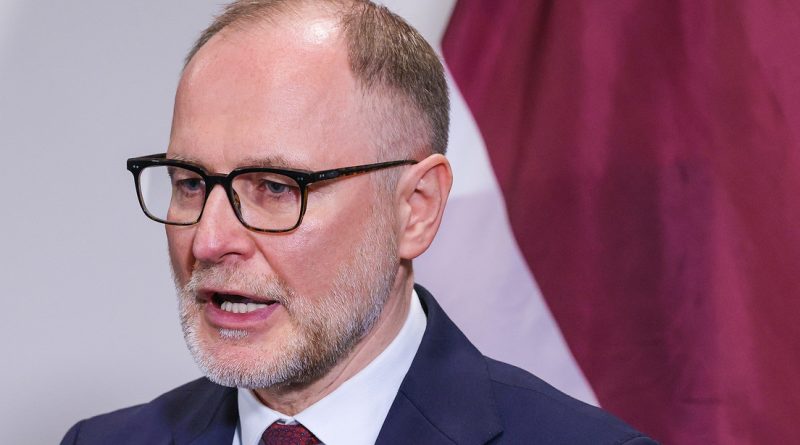 Dimite el ministro de Defensa de un país de la OTAN al no responder a ataque de drones ucranianos