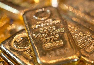 Encuentran más de 300 lingotes de oro en la casa de un alto funcionario de la CIA