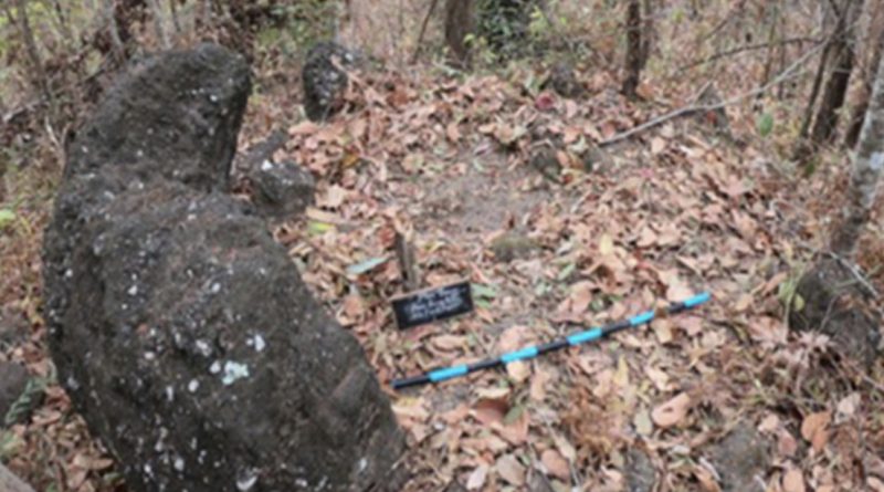 Excavan una enorme vasija de piedra y hallan una macabra sorpresa adentro
