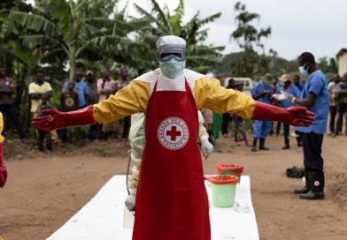 La OMS declara como "emergencia de salud internacional" el brote de un virus que ya dejó decenas de muertos