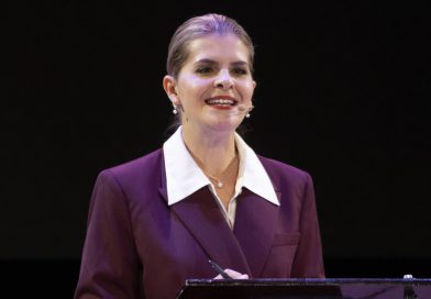 Laura Fernández jura como presidenta de Costa Rica