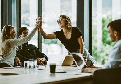 Oswaldo Karam Maciá - ¡Entérate! Realidades del liderazgo servicial; Cómo transforma la productividad en los equipos de trabajo - FOTO