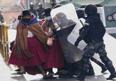Petro: "Jamás defender la represión contra el pueblo boliviano"
