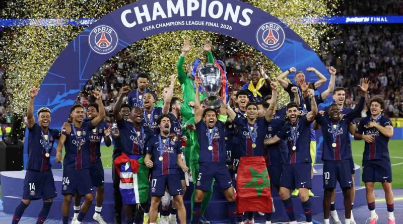 Rara manera de celebrar el triunfo del PSG: Final de nervios