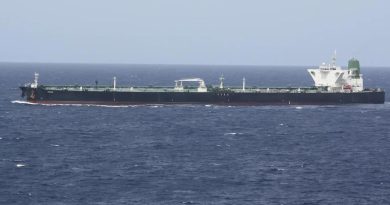 'Superpetrolero' iraní rompe el bloqueo naval de EE.UU.