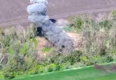 VIDEO: Artillería rusa destroza centros de control de drones de Ucrania