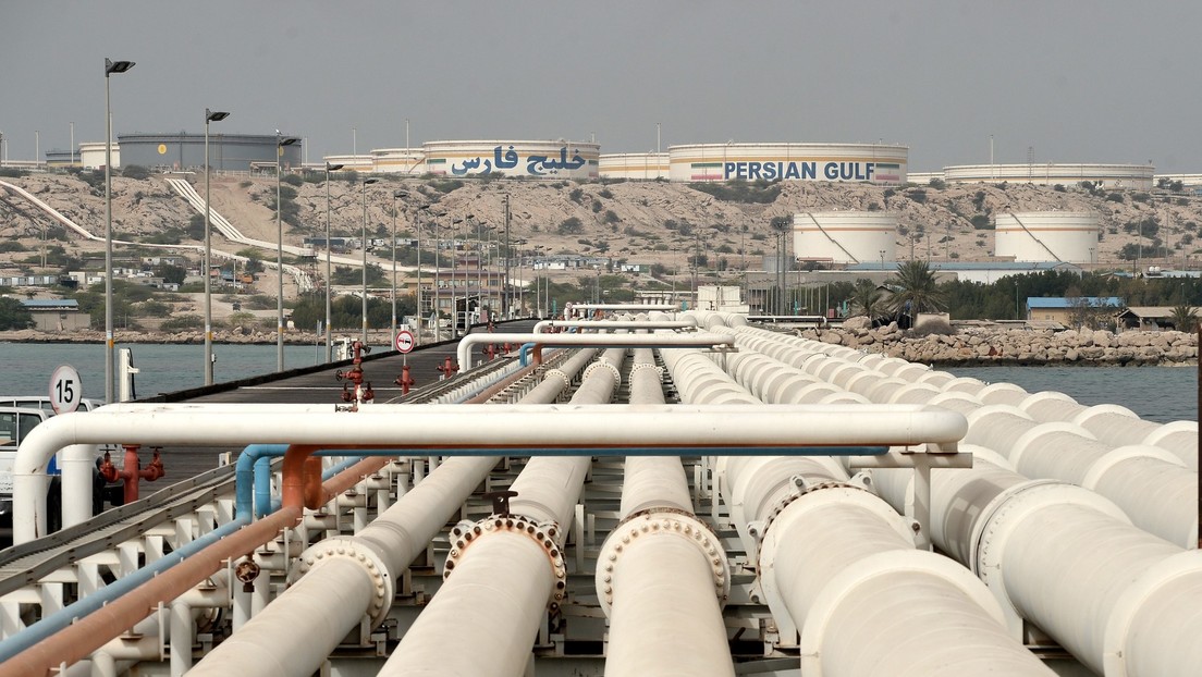 Trump amenaza con asumir el control total de los mercados de petróleo y gas de Irán
