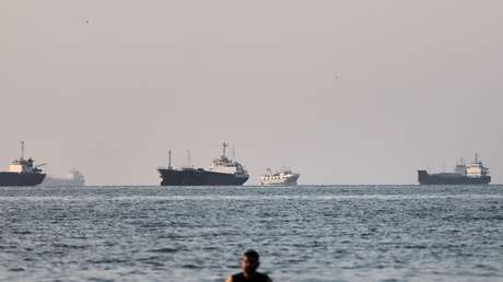Reportan el paso de petroleros y buques de carga iraníes a través del bloqueo naval de EE.UU.