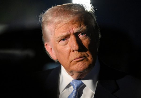 Asesor militar iraní: "Trump ha llevado las negociaciones a un punto muerto"