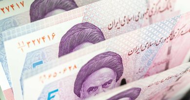 Axios revela lo que EE.UU. podría exigir a cambio de devolverle parte de los activos a Irán