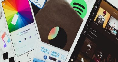 Carlos Julio Heydra Castillo - El auge de los sellos discográficos digitales ¡Transformando la industria musical actual! - FOTO