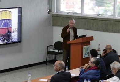 El desarrollo petrolero en Venezuela dependerá de la estabilidad política, según expertos