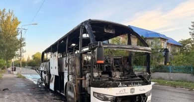 Dron ucraniano ataca un autobús de pasajeros en Rusia y mata a 7 personas (FOTOS)