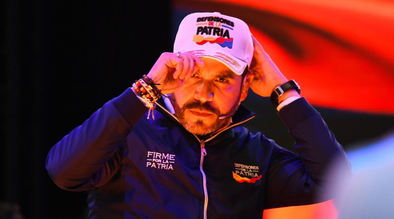 Firma que asesora a De la Espriella lanza un curso de cómo ganar elecciones por 200 dólares