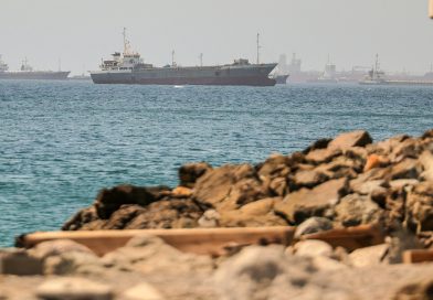 'Independizarse de Ormuz': la ambiciosa meta de un país del Golfo