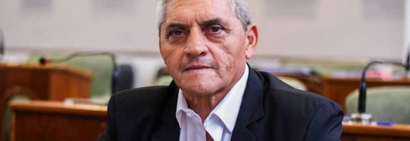 La insólita justificación de un político argentino condenado por tocarle el trasero a una empleada