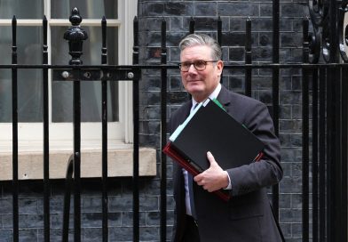 Reportan que el primer ministro británico, Keir Starmer, está listo para dimitir