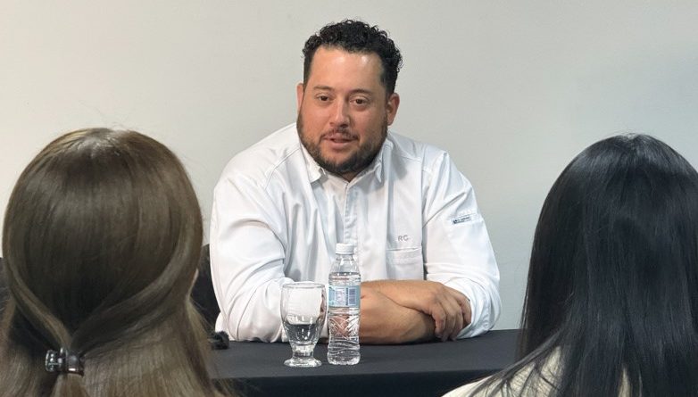 Ricardo Chaneton - Imagen destacada o principal - PV