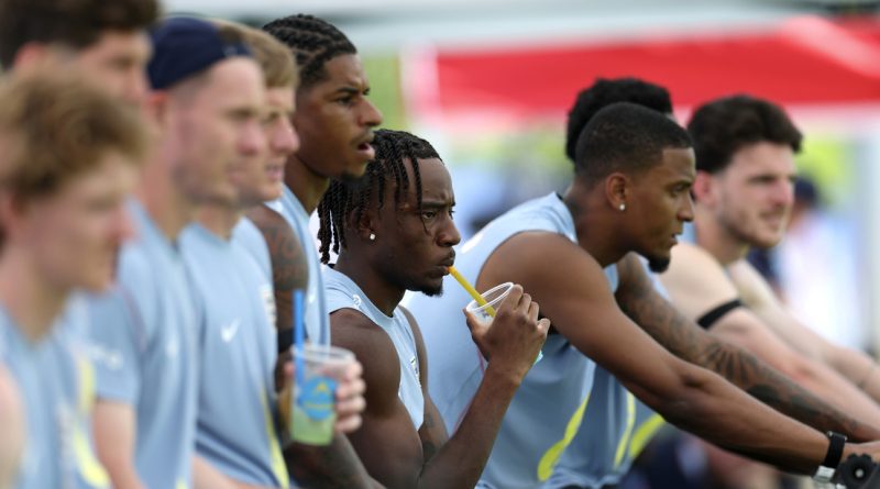 Roban botines y balones de la selección de Inglaterra en EE.UU. a días de su debut en el Mundial