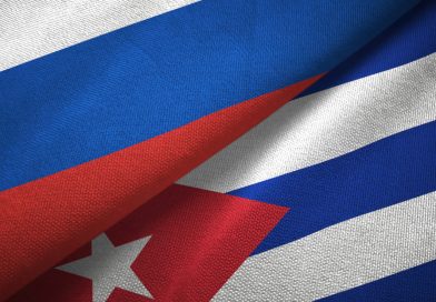 Rusia a Cuba: "Saldremos de esta difícil situación como hermanos, hombro con hombro"