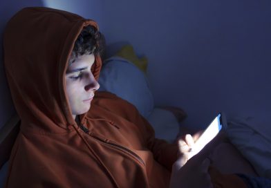 Uno de cada cinco jóvenes usa chatbots de IA para lidiar con problemas psicológicos