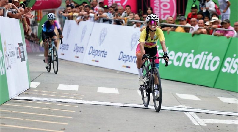 Venezolana Lilibeth Chacón se acerca a cuarto título en Vuelta a Colombia Femenina
