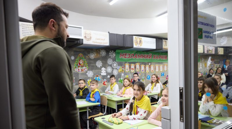 Zelenski elimina el ruso de una lista de idiomas protegidos en Ucrania