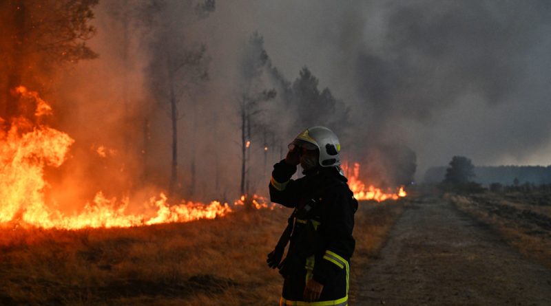 Apocalíptico incendio amenaza a la industria de defensa de Francia (VIDEOS)