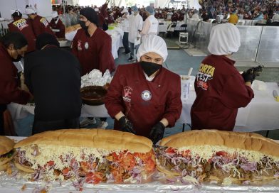 Así se elaboró en México la torta más grande del mundo (VIDEO)