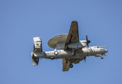 EE.UU. firma multimillonario contrato con Northrop Grumman para aviones de alerta temprana