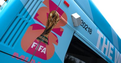El Mundial cobra sus primeras siete víctimas en la dirección técnica