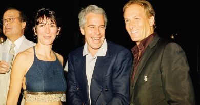 "Es mucho más grande": Entrevistado de Tucker Carlson sobre archivos de Epstein