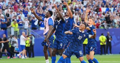 Francia elimina a Paraguay y pasa a cuartos de final del Mundial