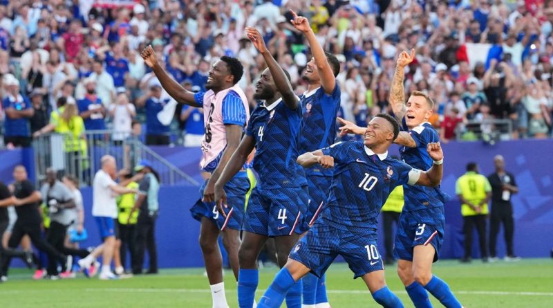 Francia elimina a Paraguay y pasa a cuartos de final del Mundial
