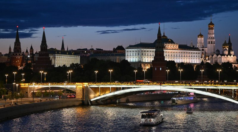 Kremlin: Ucrania también ataca a EE.UU. con sus atentados contra infraestructura petrolera en Rusia