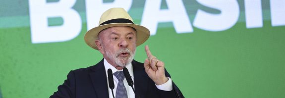 Lula señala un "error estratégico" de Trump