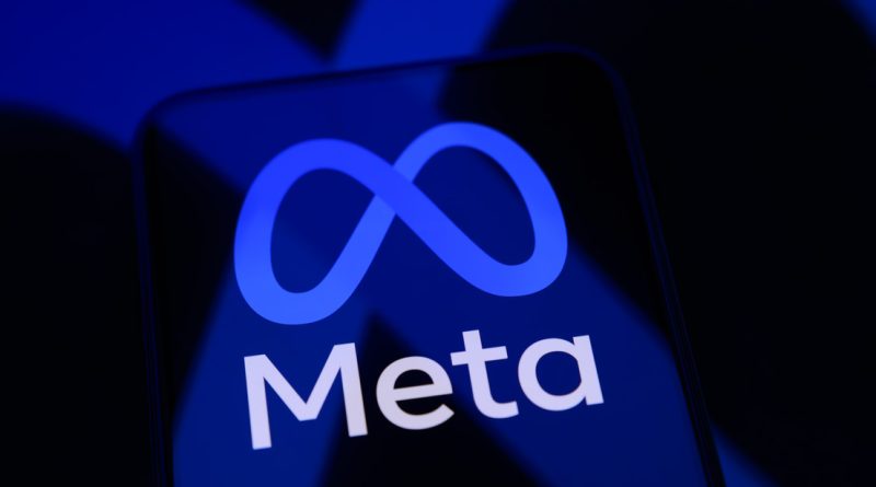 Meta podría pagar una cifra sin precedentes por los efectos adictivos de sus redes en menores