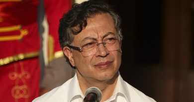 Petro viajaría a la Habana en visita oficial para mostrar su solidaridad a Cuba