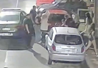 Policía salva por segundos a un bebé que se asfixiaba (VIDEO)