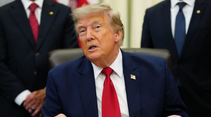 "Que se preparen": Trump promete destruir una instalación nuclear iraní clave