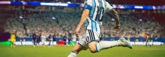 "Siempre subestimamos a las selecciones por nombre": Autocrítica de Messi tras pasar a octavos de final