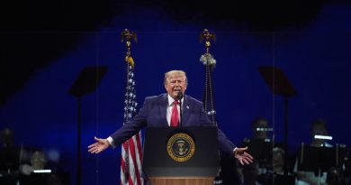 Trump da discurso por los 250 años de EE.UU. pese a desafíos climáticos